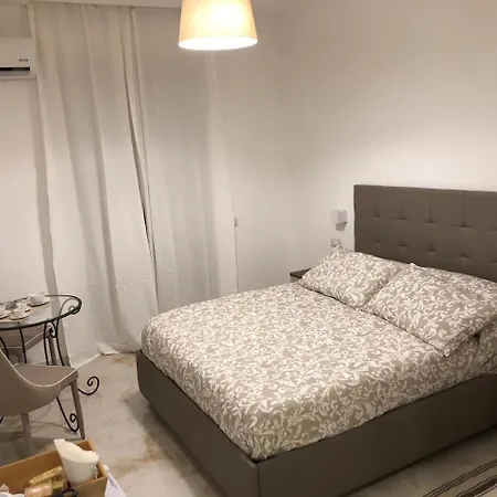 فندق مبيت وإفطار Antonietta De Pace By Milionaria نابولي