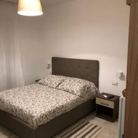 Antonietta De Pace By Milionaria 3*