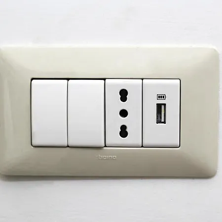 Antonietta De Pace By Milionaria نابولي